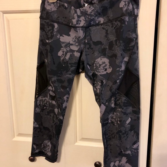 Old Navy Pants - Old Navy Workout Capris
